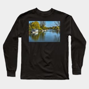 The River Thames At Streatley Long Sleeve T-Shirt